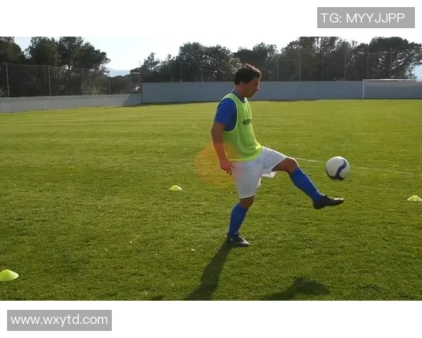 足球八部位颠球技巧解析 各大球星如何通过颠球展现精湛技艺