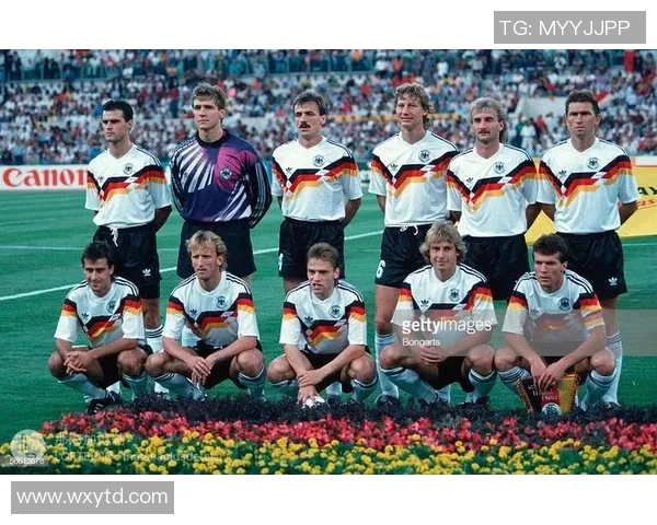 西德足球明星传奇：从贝肯鲍尔到马特乌斯的辉煌岁月